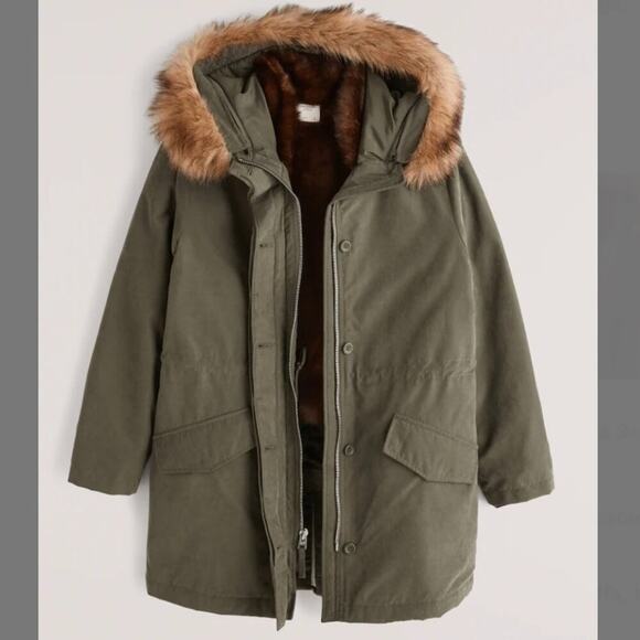 Abercrombie & Fitch Jackets & Blazers - NWT Abercrombie & Fitch Ultra 3‑in‑1 Multi‑Wear Parka  – Women’s Size M